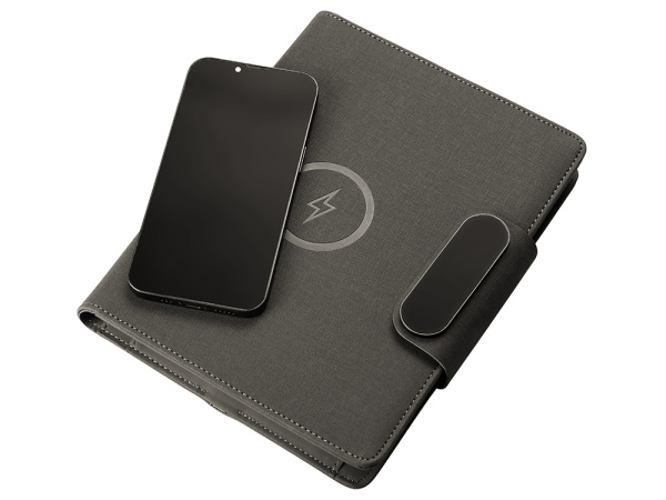 Подарочный набор «Twilight»: органайзер А5 с беспроводной зарядкой и металлическая шариковая ручка со светящимся логотипом, Цвет черный