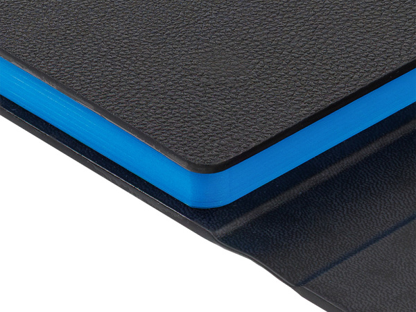 Ежедневник недатированный с магнитным клапаном А5 «Venezia», Цвет черный