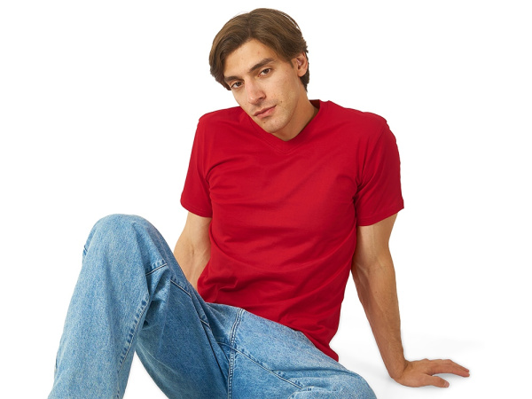 Футболка "Heavy Super Club" мужская с V-образным вырезом, Размер L, Цвет красный