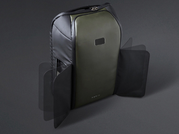 Водостойкий антикражный рюкзак FlipPack для ноутбука 15.6", Цвет черный