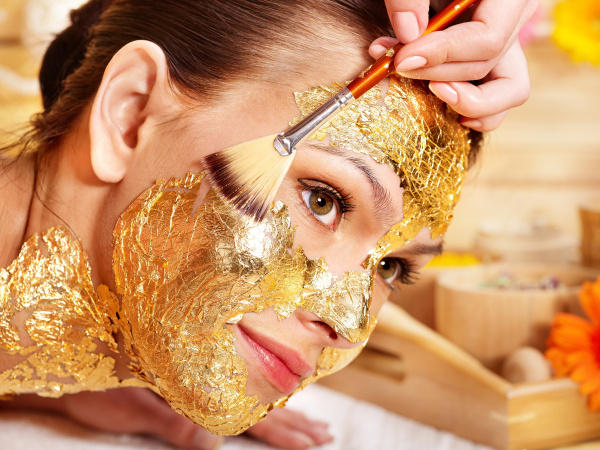Золотая маска для лица против акне Wokali Whitening Gold Caviar Peel Off Mask, 130ml