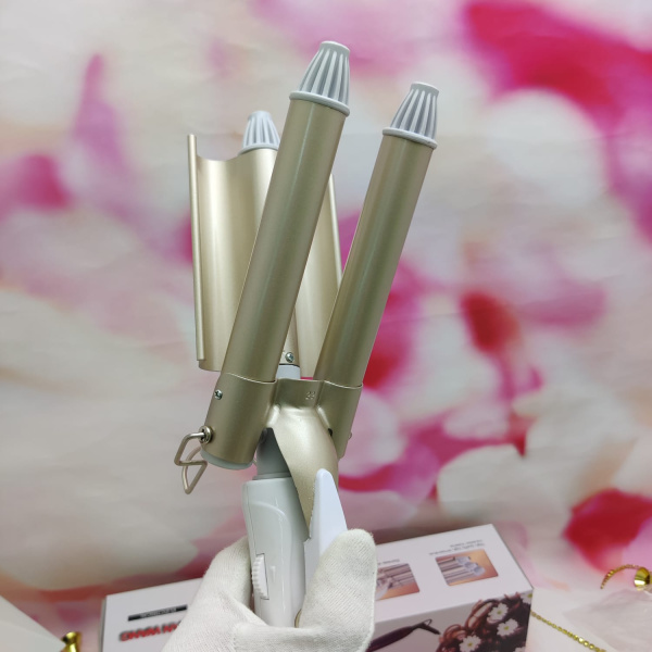 Тройная плойка для создания средних локонов Hair Curler Wang D22