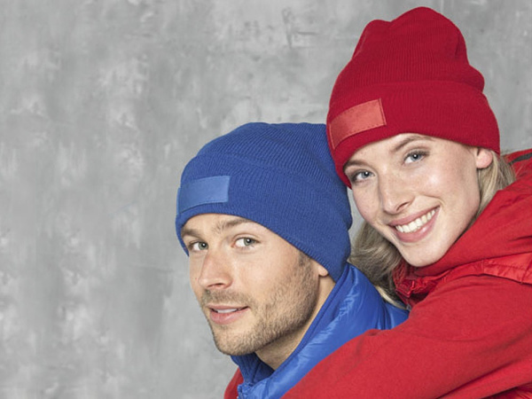 Шапка «Boreas» с нашивкой, Цвет красный