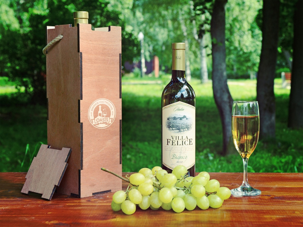 Пенал под алкоголь, Цвет венге