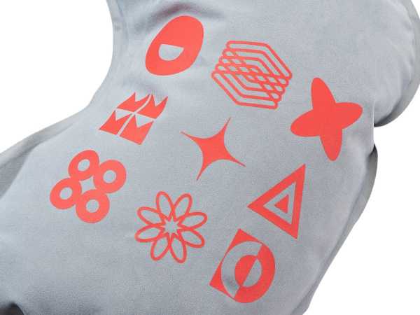 Подушка для путешествия с помпой «Push» с термотрансфером, Цвет серый