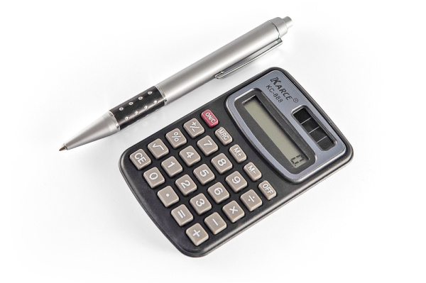 Набор: ручка и калькулятор