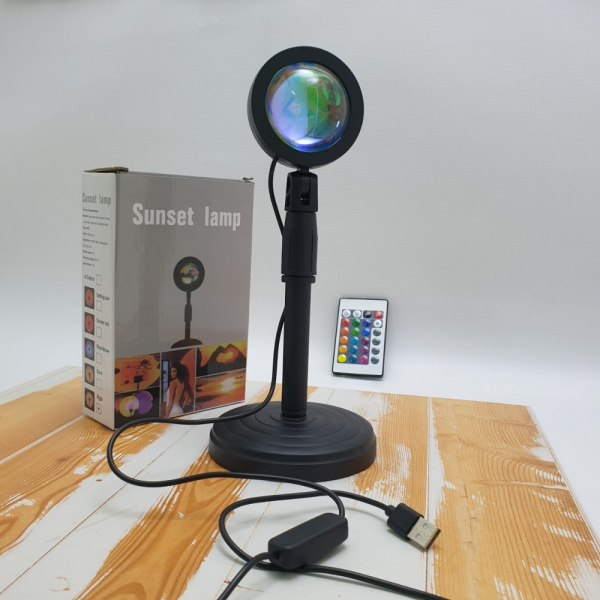 Светодиодная лампа с проекцией заката Sunset Lamp для Tik-Tok 16 цветов c пультом дистанционного управления 5W