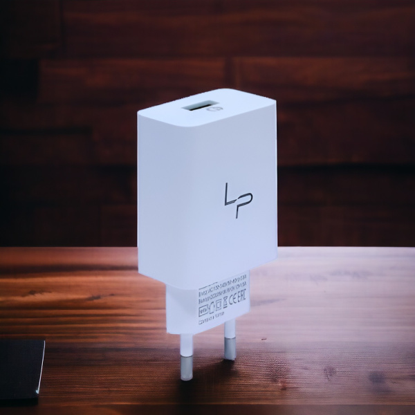 Сетевое зарядное устройство LP S40i QC3.0 5V/3.1A, 1USB, с кабелем Lightning 1м, белый