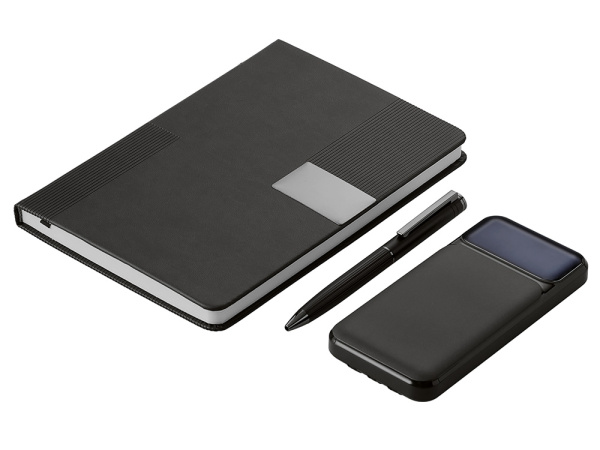 Подарочный набор «Tesla» с блокнотом А5, ручкой и пауэрбенком на 10 000 mAh, Цвет черный