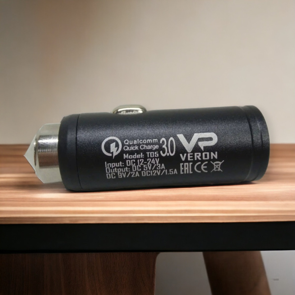 Автомобильное зарядное устройство USB 12-24V / Быстрая зарядка QC3.0 в прикуриватель 18W