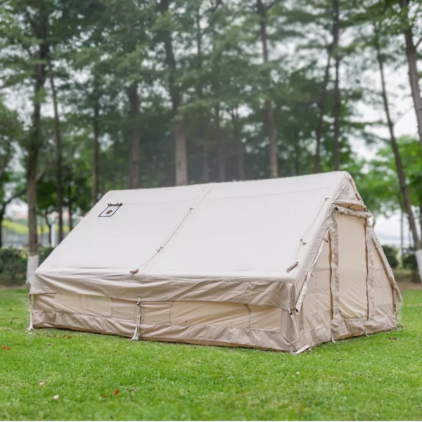 Палатка-дом походная на надувном каркасе вместительность до 12 человек