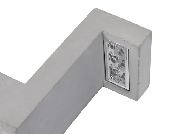 Настольная лампа из бетона «Blok Lamp», Цвет серый