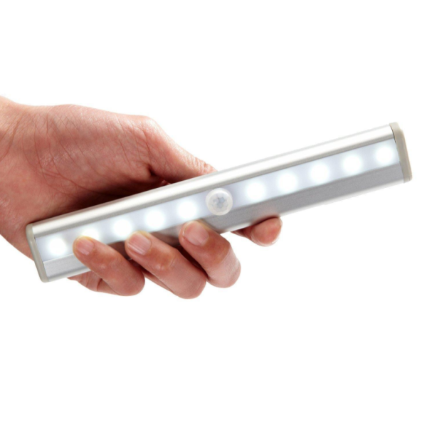Светодиодный светильник Motion Brite 10 LED c датчиком движения