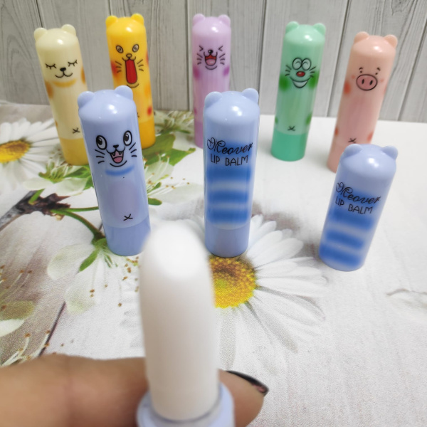 Бальзам для губ Веселые зверята LIP BALM Pet Park с фруктовыми ароматами