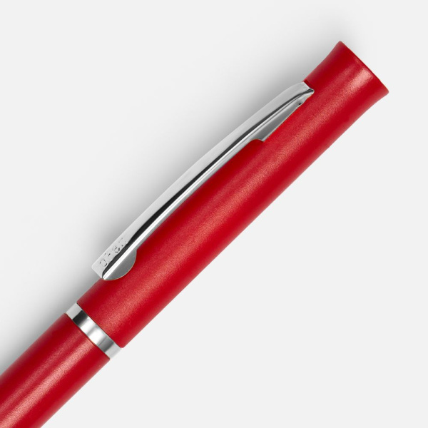 Ручка шариковая Euro Chrome, красная, 13,3х0,8 см