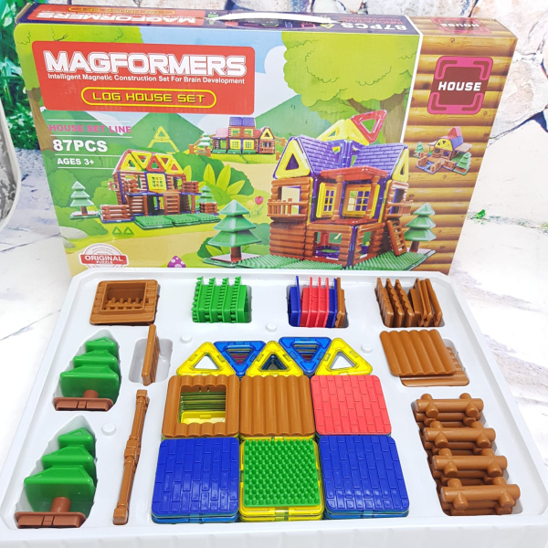 Магнитный конструктор Magformers Log House Set "Бревенчатый дом",  87 деталей