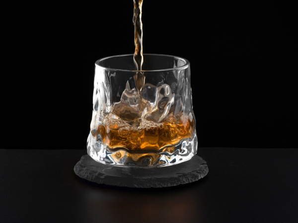 Вращающийся бокал для виски на сланцевом костере «Bromo», Цвет прозрачный