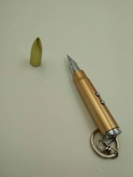 Брелок-патрон (пуля) 3 в 1 (ручка, фонарик и лазерная указка)