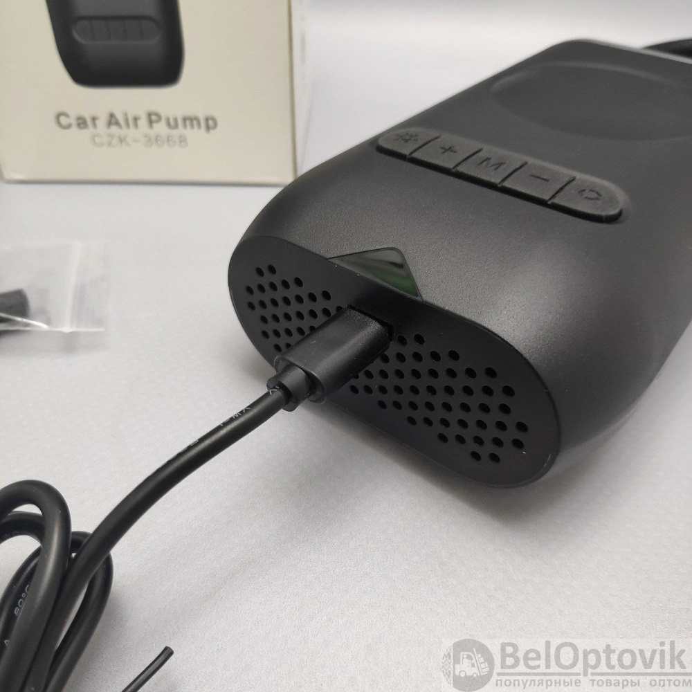 Беспроводной портативный автомобильный компрессор CAR Air Pump CZK-3668  (USB, 4 насадки, LED-дисплей, встроенный фонарь) (арт: 13459) от 1 840  ₽ рублей оптом в Москве