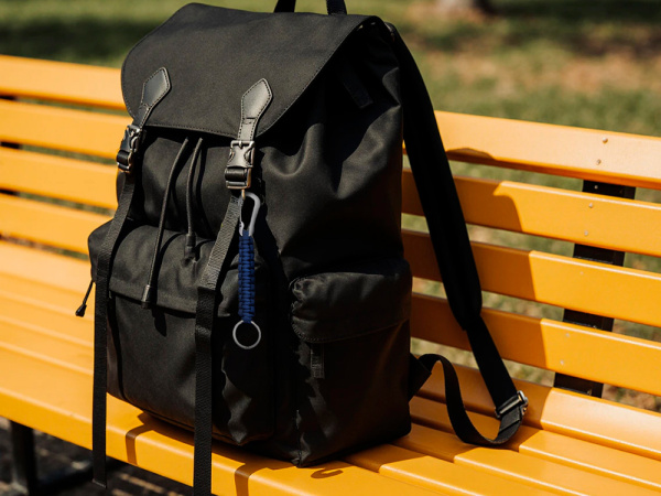 Брелок «Austere», Цвет темно-синий с серебристым