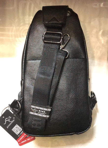 Кожаный слинго рюкзак  Crocodile (Крокодил) Чёрный