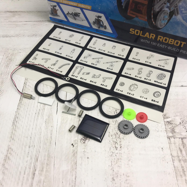 Конструктор робот на солнечных батареях Solar Robot kit 14 в 1