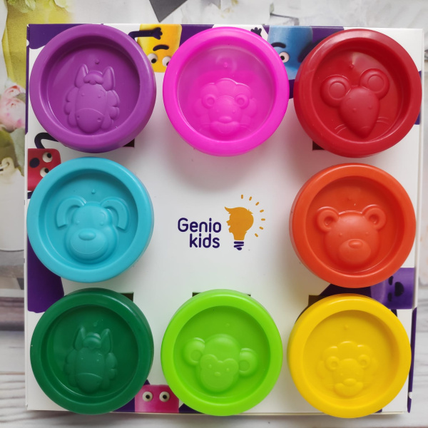 Набор для лепки от Genio Kids "Тесто-пластилин 8 цветов" с крышечками-оттисками зверят