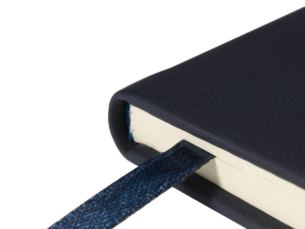 Ежедневник недатированный А5 «Megapolis Velvet New», Цвет синий нэйви