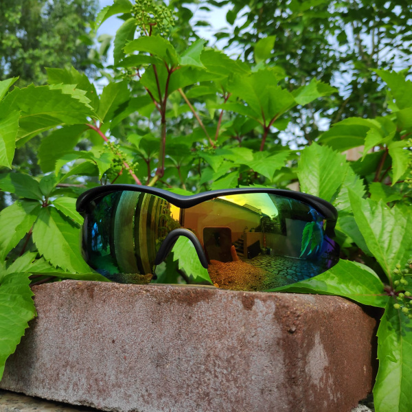 Солнцезащитные поляризованные антибликовые очки Tac Glasses для водителей и спорта (радужные)