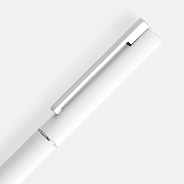 Ручка шариковая Blade Soft Touch, белая, 14х0,9 см
