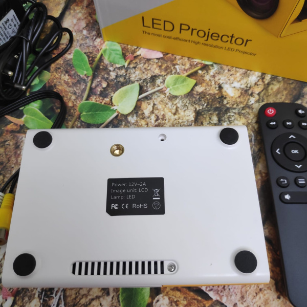 LED Projector портативный переносной проектор светодиодный Aao YG300 (домашний кинотеатр)