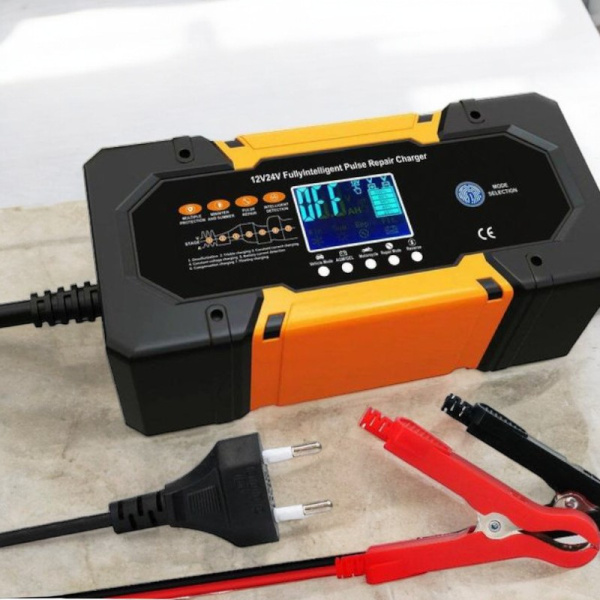 Зарядное для автомобиля UAP15 12V-10A/ 24V-5A / Качественный, эффективный и долговечный