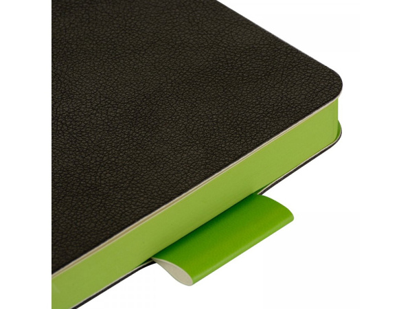 Ежедневник недатированный А5 «Boston», Цвет черный с обрезом цвета зеленого яблока