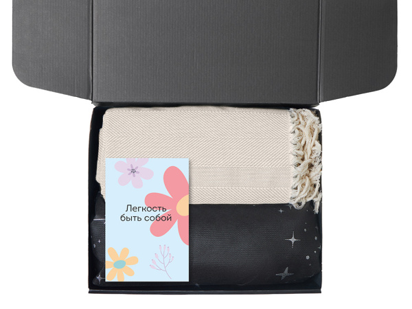 Подарочный набор «Re:f. Shelter»  с пледом, зеркалом, свечой и диффузором, Цвет бежевый