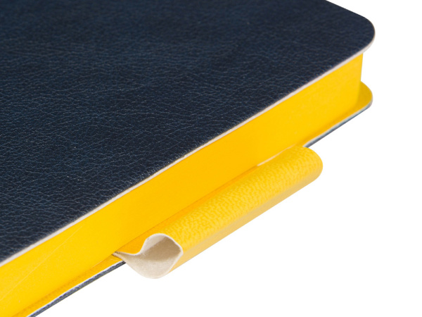 Ежедневник недатированный А5 «Boston», Цвет темно-синий с желтым обрезом