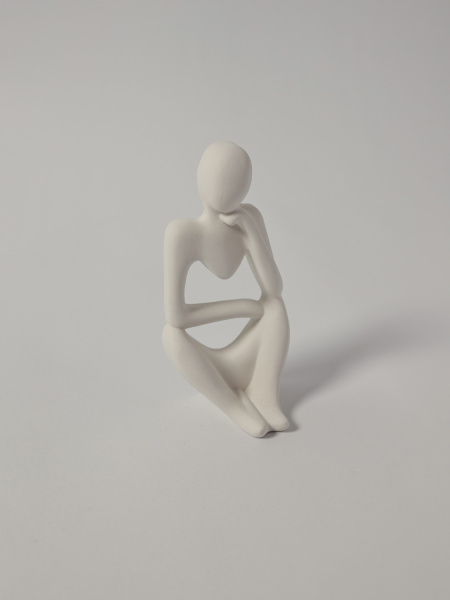 Мыслитель 2 - Статуэтка декоративная из гипса, арт. g005007