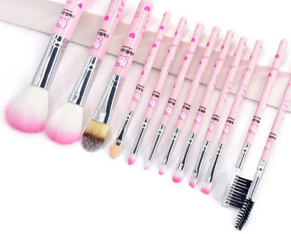 Набор кистей Hello Kitty Make up Brush в блистере (12 шт.)