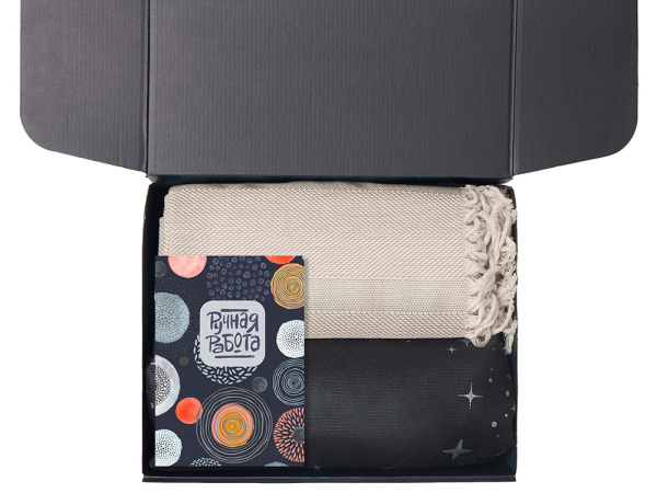 Подарочный набор «Re:y. Haven»  с пледом, кружкой и чаем, Цвет персиковый