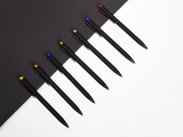 Ручка металлическая шариковая «Taper Metal» soft-touch, Цвет черный, серебристый