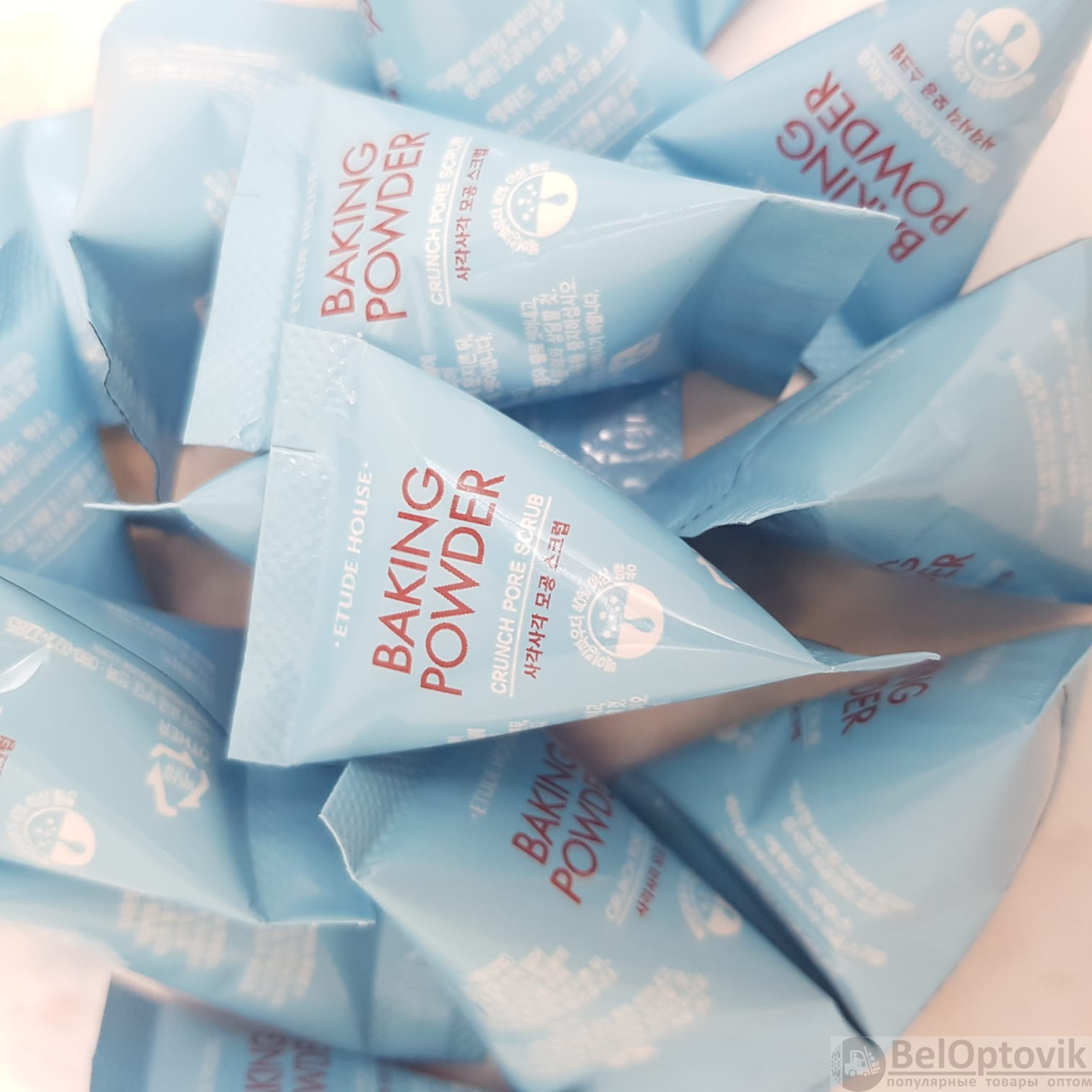 Скраб для лица Etude House (Этюд Хаус) с содой и мятой Baking Powder Crunch  Pore Scrub, 7 g Origina (арт: sr-6089) от 1 ₽ рублей оптом в Москве