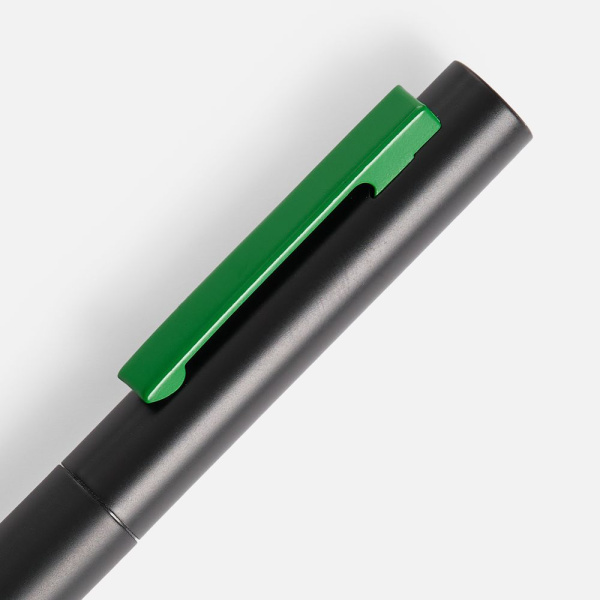 Ручка шариковая Inkolor, черная с зеленым, 13,7х1,1 см