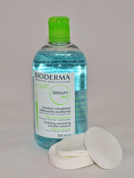Мицеллярный лосьон (мицеллярная вода) для снятия макияжа и удаления загрязнений с кожи лица BIODERMA