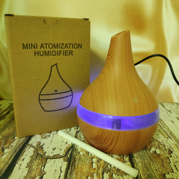 Увлажнитель (аромадиффузор) воздуха Mini Atomization Humidifier, с разноцветной подсветкой ,300 ml, 220V