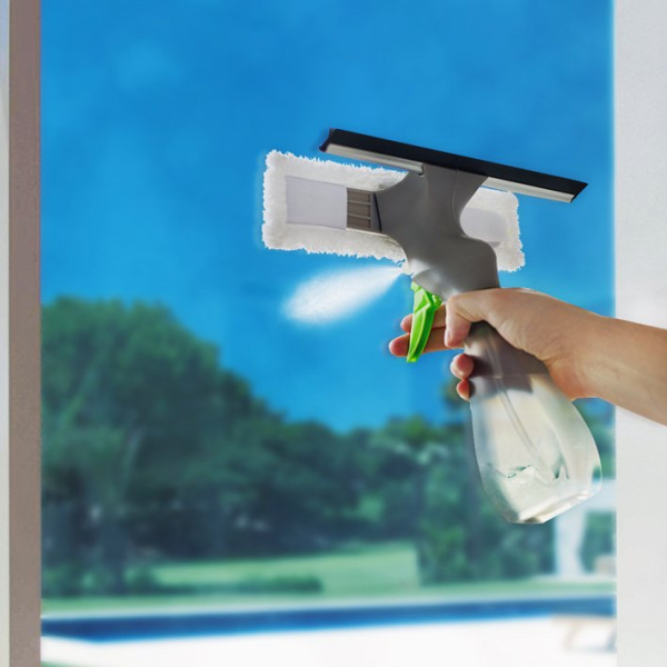 Щетка – водосгон с распылителем для окон Easy Glass 3 in 1 Spray Window Cleaner