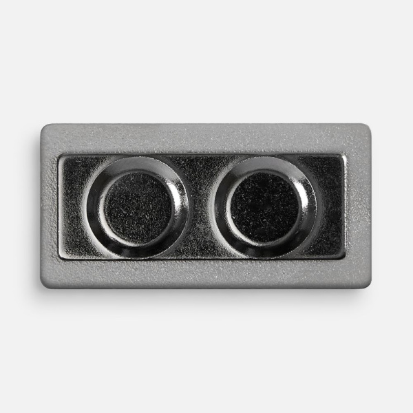 Значок Magnet Matto, серебристый, 2x4 см
