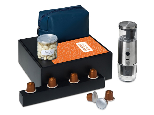 Подарочный набор «Re:y. Boost» с кофемашиной, капсулами и косметичкой, Цвет синий