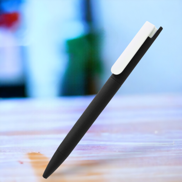 Ручка пластиковая Mira Soft софт-тач / Стильная и эргономичная с нажимным механизмом