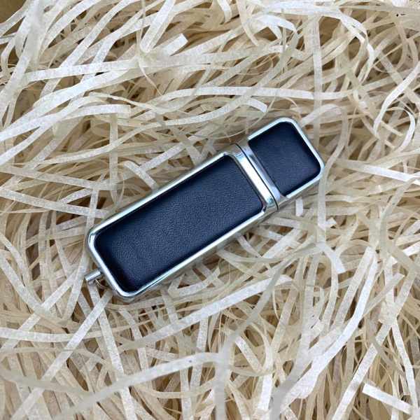 USB накопитель (флешка) Business кожа / металл, 16 Гб