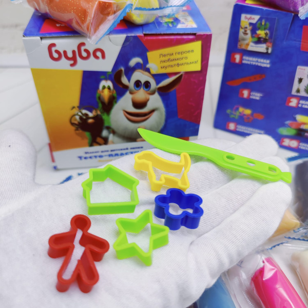 Тесто - пластилин Буба от Genio Kids . Лепим с Бубой", 600 гр (20 кусочков теста, 5+1 формочек, инст
