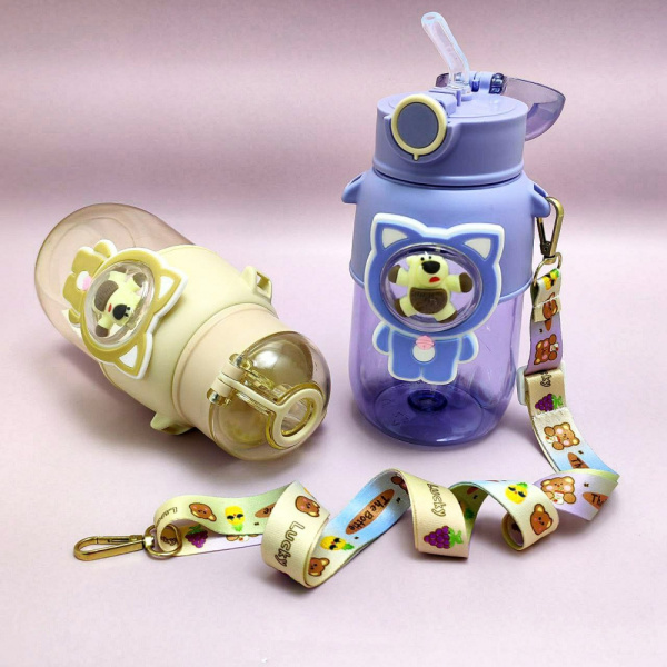 Бутылка "Мишка в иллюминаторе" с клапаном, трубочкой и ремешком 680 мл. / Наклейки в подарок!